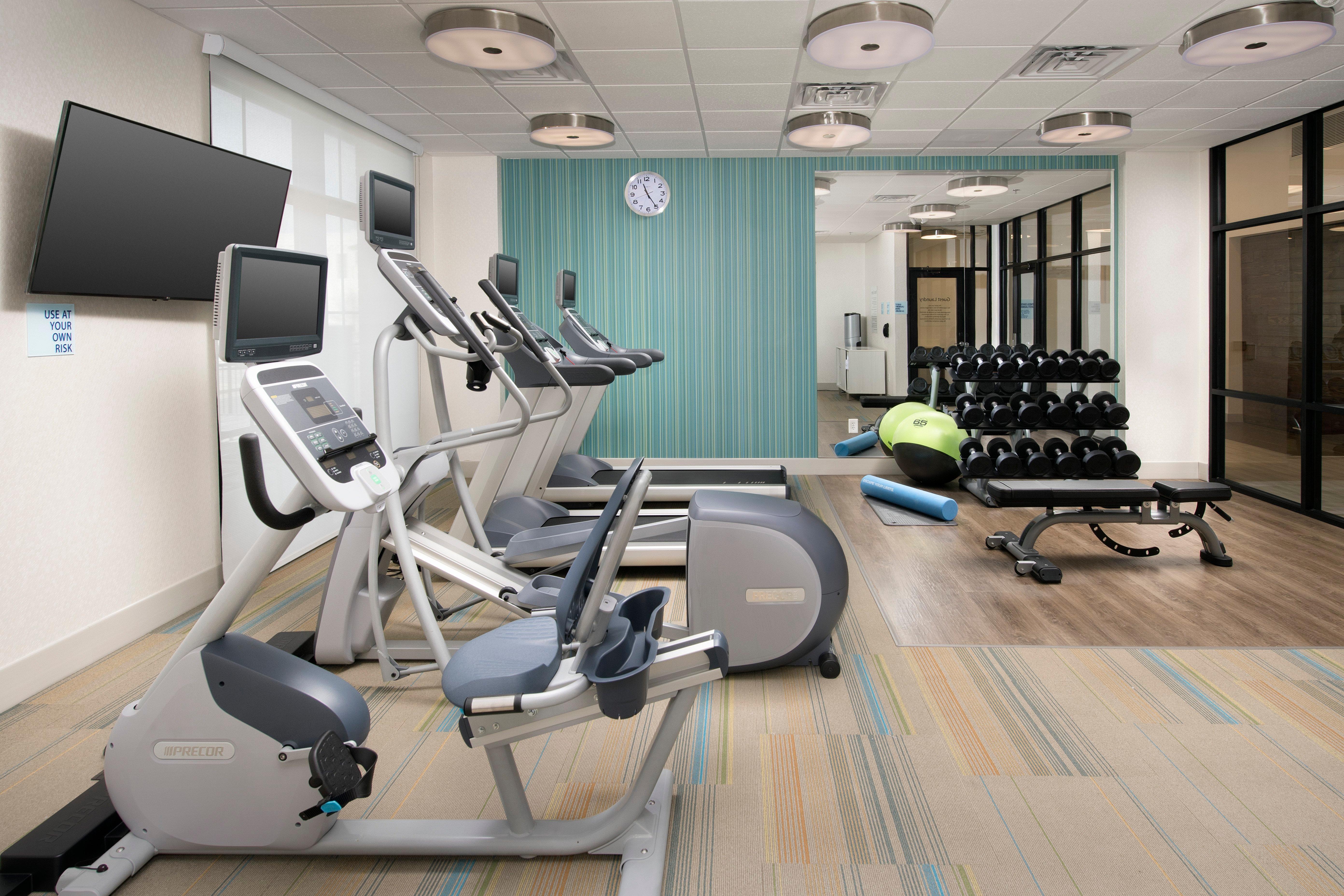 Holiday Inn Express & Suites - North Brunswick By Ihg Екстериор снимка
